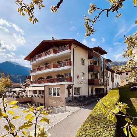 מאלס ונוסטה Hotel Tyrol מראה חיצוני תמונה