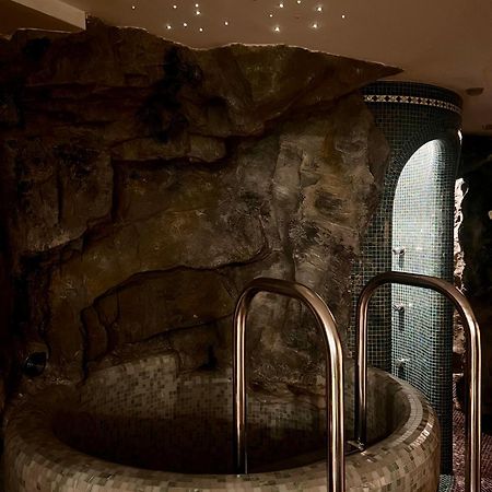 מאלס ונוסטה Hotel Tyrol מראה חיצוני תמונה