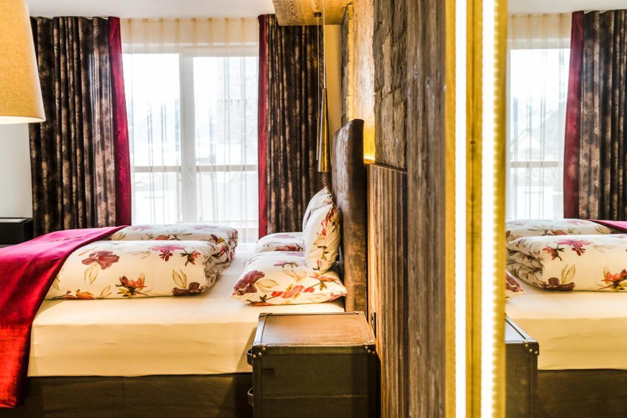 מאלס ונוסטה Hotel Tyrol מראה חיצוני תמונה